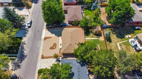 View/Area - 957 E 9th Ave, Broomfield, CO 80020 photo 1 of 3