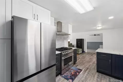 Kitchen - 957 E 9th Ave, Broomfield, CO 80020 photo 3 of 5