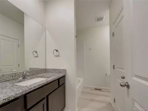 Bath - 983 Cascade Falls St, Windsor, CO 80550 photo 2 of 4