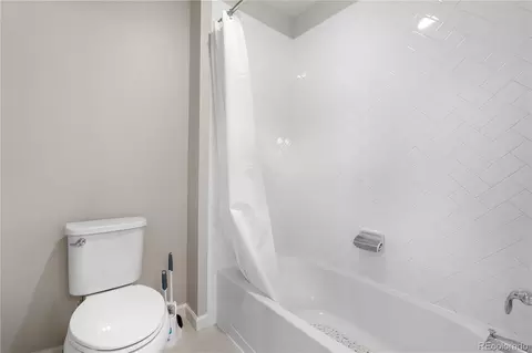 Bath - 16351 Askins Loop, Parker, CO 80134 photo 1 of 3