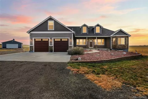 Exterior - 50950 E Maplewood Pl, Bennett, CO 80102 photo 2 of 3