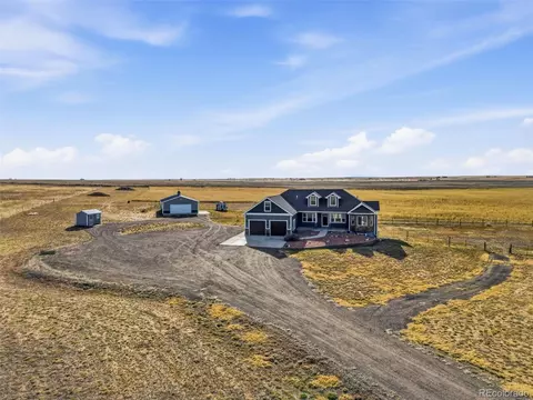 50950 E Maplewood Pl, Bennett, CO 80102