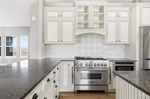 Kitchen - 50950 E Maplewood Pl, Bennett, CO 80102 photo 6 of 7