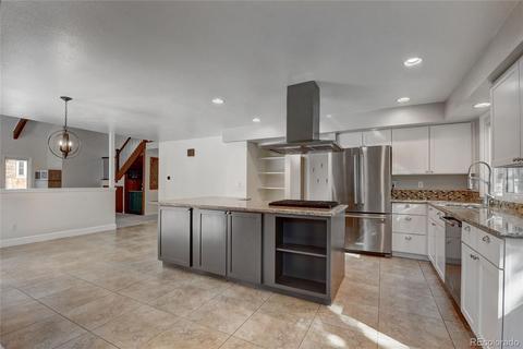 3166 E Phillips Dr, Centennial, CO 80122 photo 11