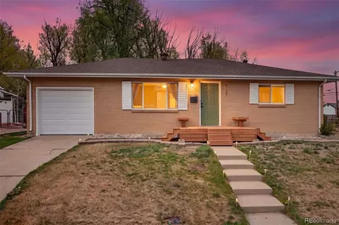 6110 Brooks Dr, Arvada, CO 80004