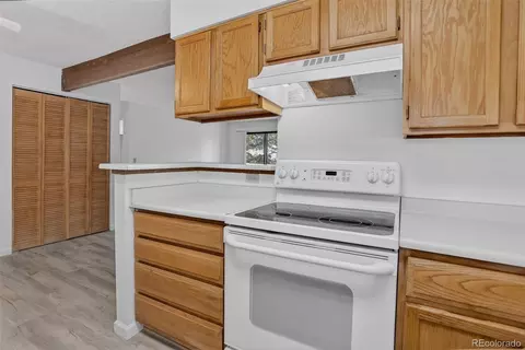 Kitchen - 429 Wright St #212, Lakewood, CO 80228 photo 2 of 3