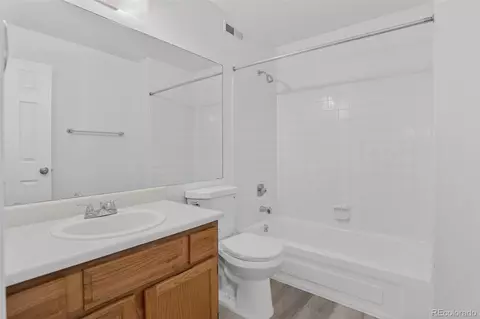 Bath - 429 Wright St #212, Lakewood, CO 80228 photo 2 of 2