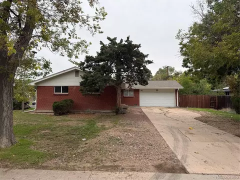 281 Lansing St, Aurora, CO 80010