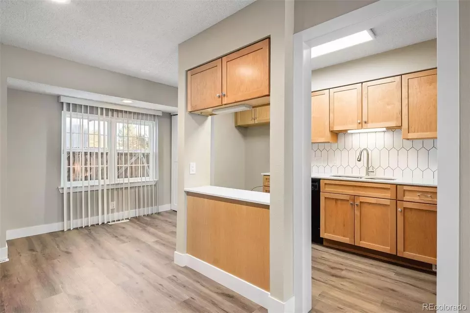  2301 E Fremont Ave #V03, Centennial, CO 80122 photo 2