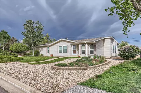 220 Elm St, Keenesburg, CO 80643