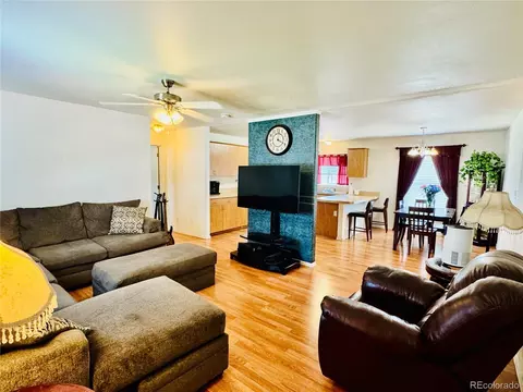 10846 Bailey St, Longmont, CO 80504