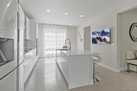 15795 E Broncos Pl, Centennial, CO 80112 photo 9
