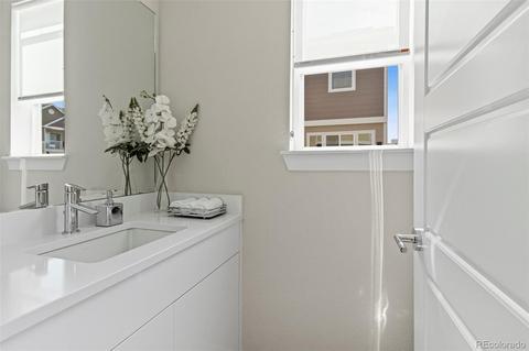 15795 E Broncos Pl, Centennial, CO 80112 photo 15