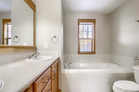10087 E 31st Ave, Denver, CO 80238 photo 20