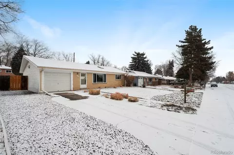 581 S Simms St, Lakewood, CO 80228 photo 3