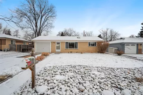581 S Simms St, Lakewood, CO 80228 photo 2