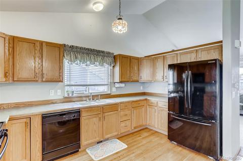 15711 E 8th Ave, Aurora, CO 80011 photo 9