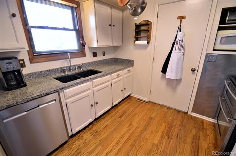 1869 E 97th Dr, Thornton, CO 80229 photo 8