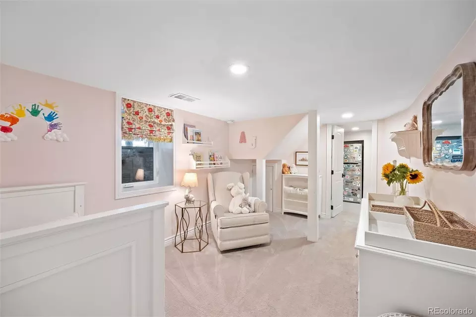 Other - 956 S Elizabeth St, Denver, CO 80209 photo 7 of 8
