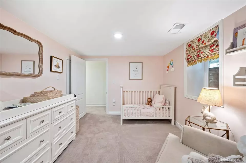 Bedroom - 956 S Elizabeth St, Denver, CO 80209 photo 8 of 8