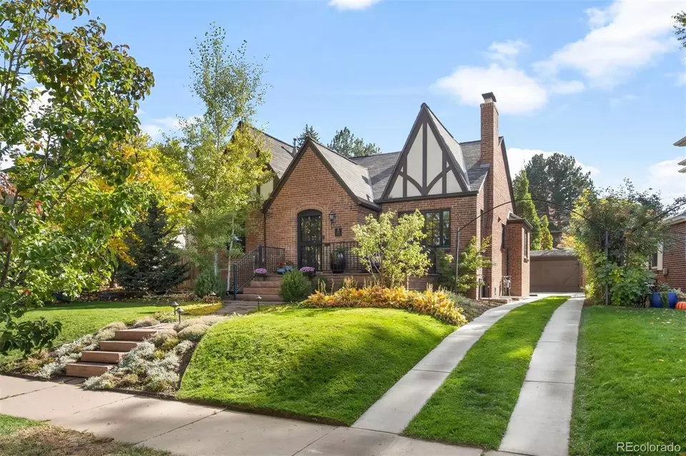 Exterior - 956 S Elizabeth St, Denver, CO 80209 photo 2 of 10