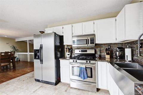 1445 E 97th Pl, Thornton, CO 80229 photo 6