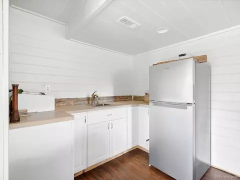 Kitchen - 469 Eagle Trl, Bailey, CO 80421 photo 5 of 5