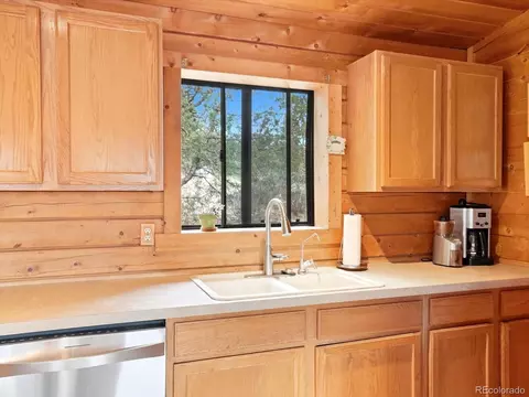 Kitchen - 469 Eagle Trl, Bailey, CO 80421 photo 3 of 5