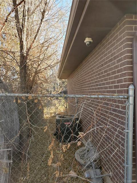1262 Elder St, Denver, CO 80221 photo 4