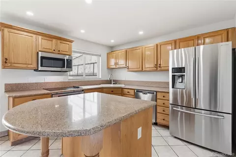Kitchen - 9209 E Nassau Ave, Denver, CO 80237 photo 3 of 4
