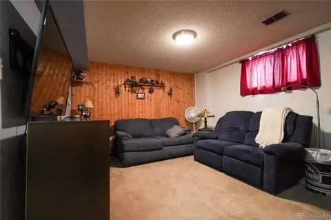 Other - 9155 E Oxford Dr, Denver, CO 80237 photo 3 of 10