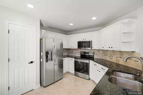 Kitchen - 19270 E Progress Ave, Centennial, CO 80015 photo 1 of 3