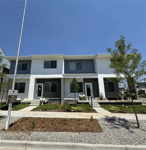 15253 W 69th Ave, Arvada, CO 80007