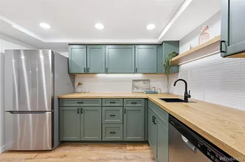 Kitchen - 3410 Ash Ave, Boulder, CO 80305 photo 8 of 8