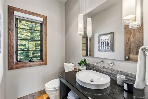 Bath - 310 N 5th Ave, Frisco, CO 80443 photo 1 of 6