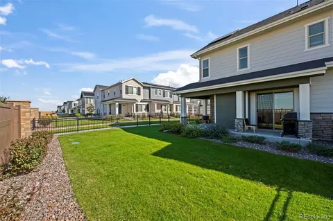 Exterior - 27602 E 1st Ave, Aurora, CO 80018 photo 6 of 7