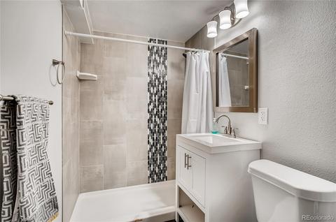 4351 E Bails Pl, Denver, CO 80222 photo 18