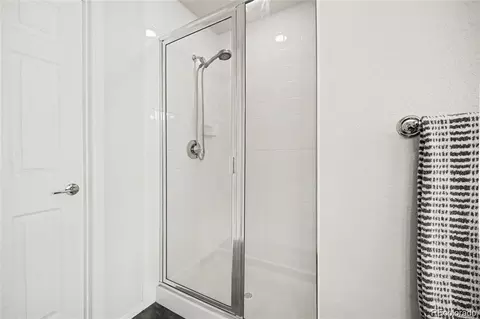 Bath - 19197 E 64th Ave, Denver, CO 80249 photo 3 of 4