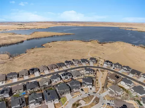 View/Area - 27643 Euclid Dr, Aurora, CO 80016 photo 2 of 3