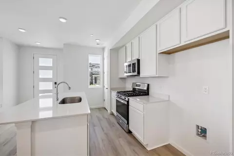 Kitchen - 2880 Taryn St, Lafayette, CO 80026 photo 2 of 2