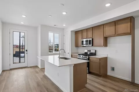 21361 E 67th Ave, Aurora, CO 80019 photo 3