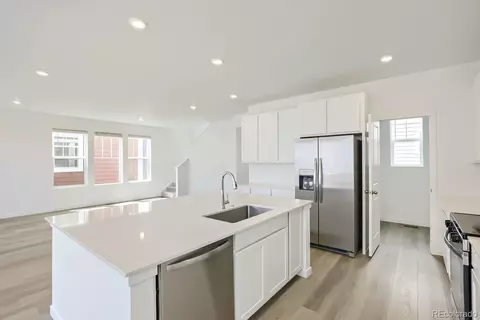Kitchen - 6934 E 149th Pl, Thornton, CO 80602 photo 3 of 4