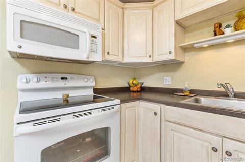 2745 E Peakview Cir, Centennial, CO 80121 photo 16