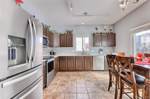 19026 E Ithaca Pl, Aurora, CO 80013 photo 8