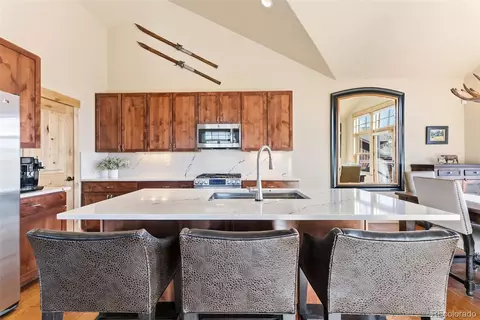 Kitchen - 52 Spinner Pl, Silverthorne, CO 80498 photo 3 of 4