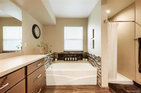 15918 E Milan Dr, Aurora, CO 80013 photo 24