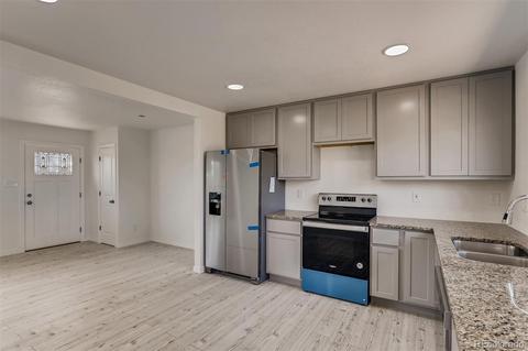 16827 E 7th Pl, Aurora, CO 80011 photo 7