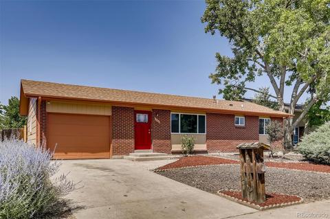 16827 E 7th Pl, Aurora, CO 80011 photo 2