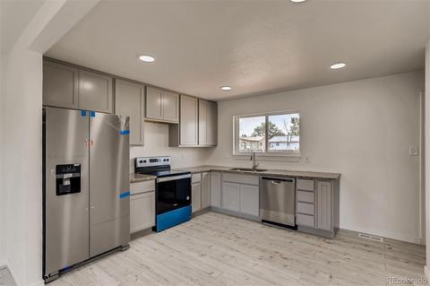 16827 E 7th Pl, Aurora, CO 80011 photo 10