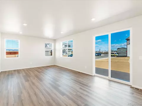 4701 Sunsplash Way, Johnstown, CO 80534 photo 9